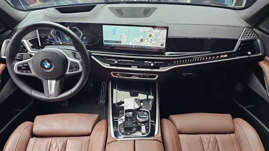 BMW X5 (G05) xDrive 40i M 2025 7