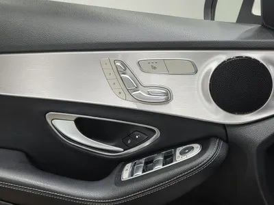 Mercedes-Benz C-Class W205 C220 d 2017 12