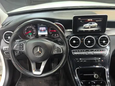 Mercedes-Benz C-Class W205 C220 d 2017 13