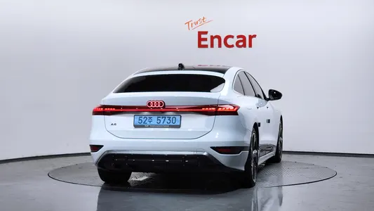 Audi A6 e- S Line 2025 4