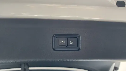 Audi A6 e- S Line 2025 16