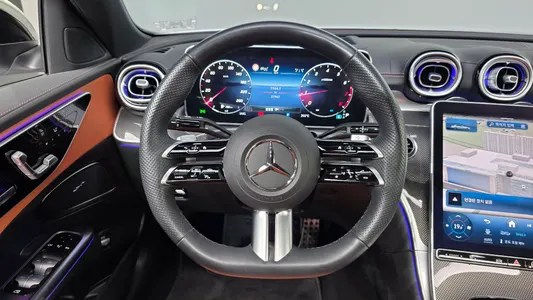 Mercedes-Benz C-Class W206 C300 4MATIC AMG Line 2023 13