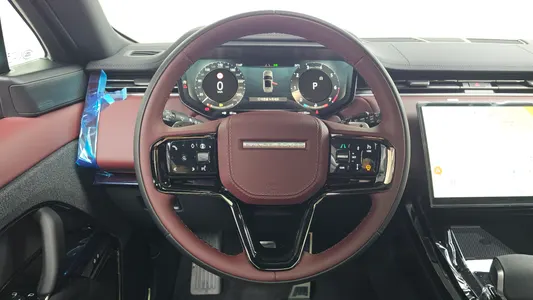 Land Rover 3 P360 HSE 2026 15