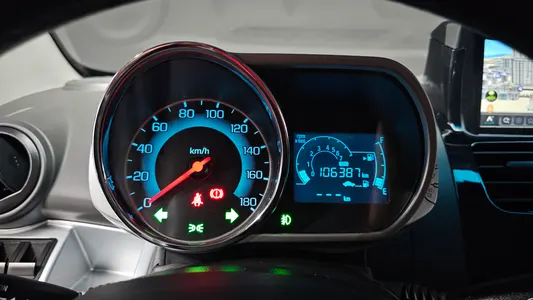 Chevrolet Spark LT 2013 8