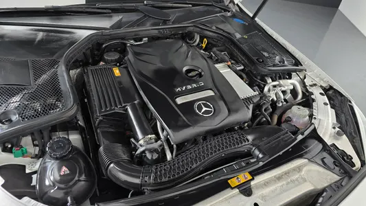 Mercedes-Benz C-Class W205 C300e 4MATIC AMG Line 2020 6