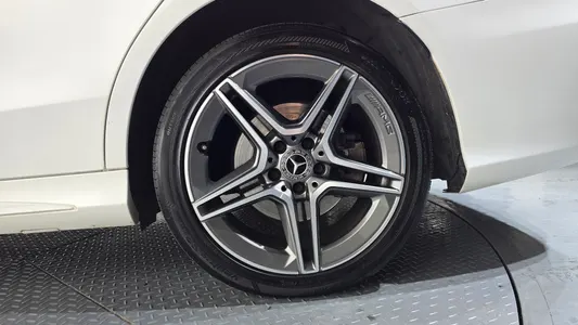 Mercedes-Benz C-Class W205 C300e 4MATIC AMG Line 2020 21