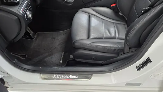 Mercedes-Benz C-Class W205 C300e 4MATIC AMG Line 2020 30