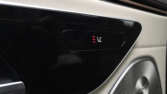 Mercedes-Benz EQS V297 EQS350 2022 31
