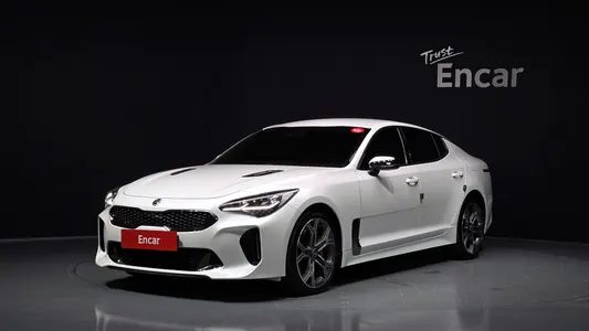 Kia Stinger 3.3 2WD 2017