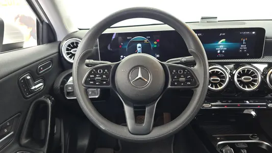 Mercedes-Benz A-Class W177 A220 2020 15