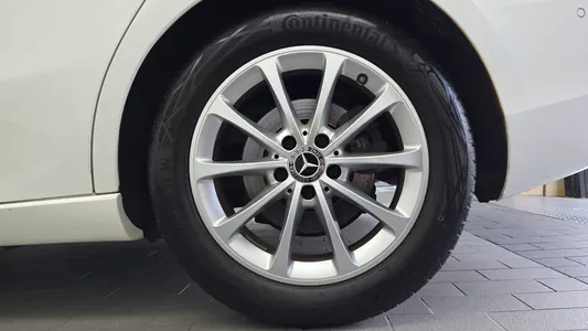 Mercedes-Benz A-Class W177 A220 2020 21