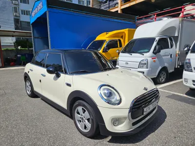 MINI D 5 2017 8