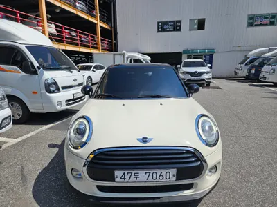 MINI D 5 2017