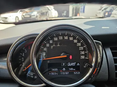 MINI D 5 2017 17