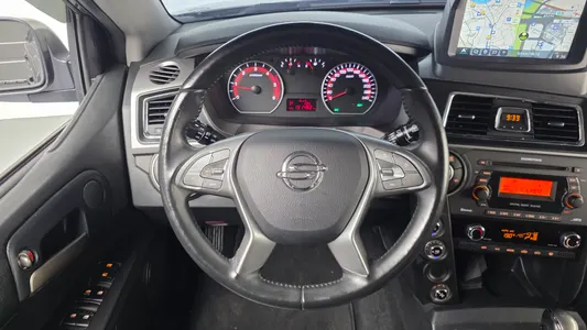 KG Mobility 코란도 스포츠 2.2 4WD 2017 13