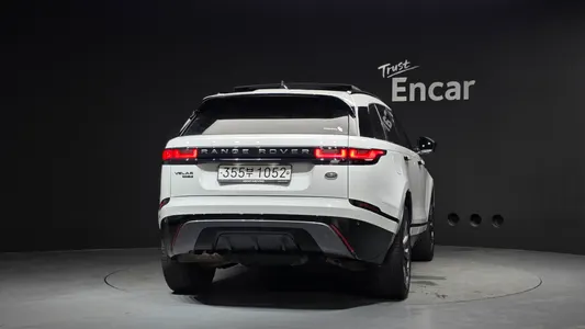 Land Rover 레인지로버 벨라 2.0 D240 R- SE 2019 4