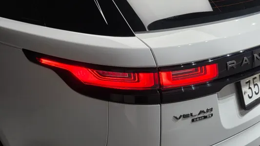 Land Rover 레인지로버 벨라 2.0 D240 R- SE 2019 23