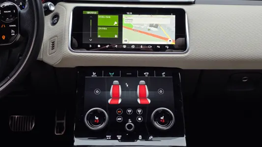 Land Rover 레인지로버 벨라 2.0 D240 R- SE 2019 27