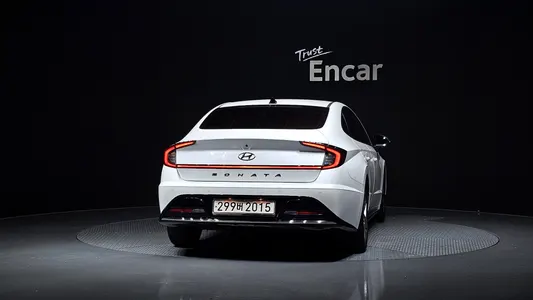 Hyundai (DN8) 2.0 2021 4