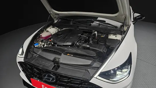 Hyundai (DN8) 2.0 2021 6