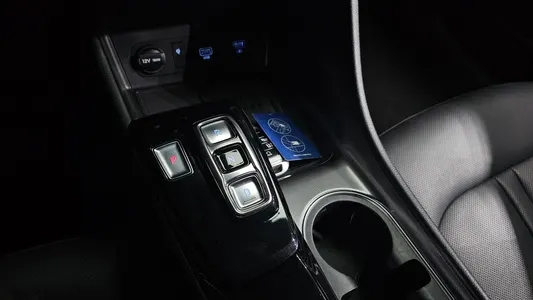Hyundai (DN8) 2.0 2021 9