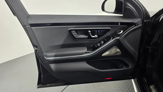 Mercedes-Benz S-Class W223 S500L 4MATIC 2022 24