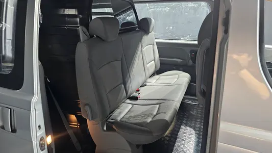 Hyundai Grand Starex 5 2007 11