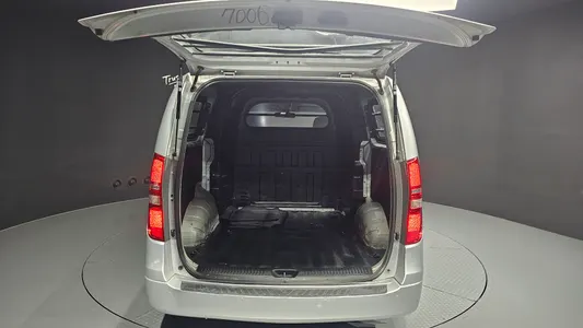 Hyundai Grand Starex 5 2007 20