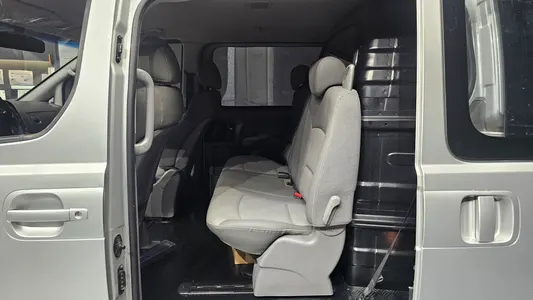 Hyundai Grand Starex 5 2007 27