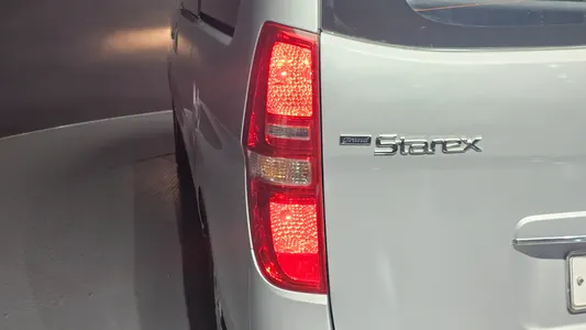 Hyundai Grand Starex 5 2007 24
