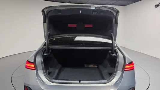 BMW 5 Series (G60) 520i M 2025 19