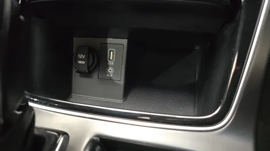 Hyundai IG 2.4 2018 32