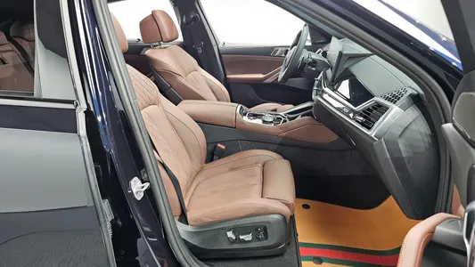 BMW X6 (G06) xDrive40i M 2025 26