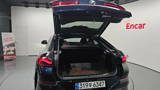 BMW X6 (G06) xDrive40i M 2025 36