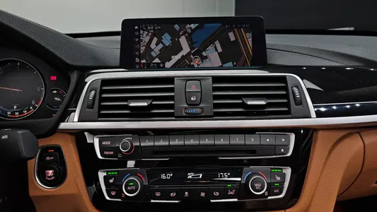 BMW 3 Series GT (F34) GT 320d 2020 14