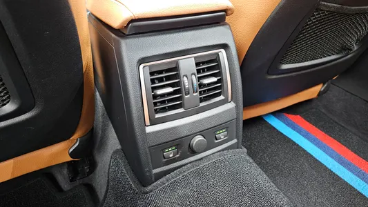 BMW 3 Series GT (F34) GT 320d 2020 27