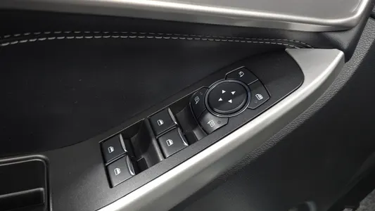 Ford 6 2.3 4WD 2021 29