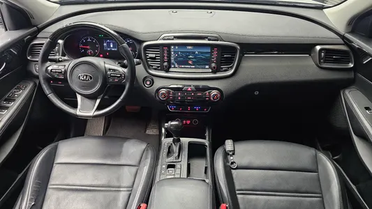 Kia Sorento 2.0 2WD 2015 6