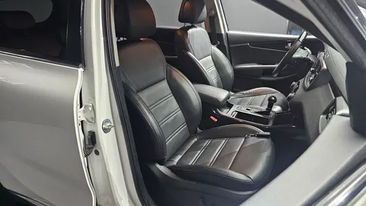 Kia Sorento 2.0 2WD 2015 11