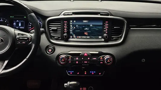 Kia Sorento 2.0 2WD 2015 13