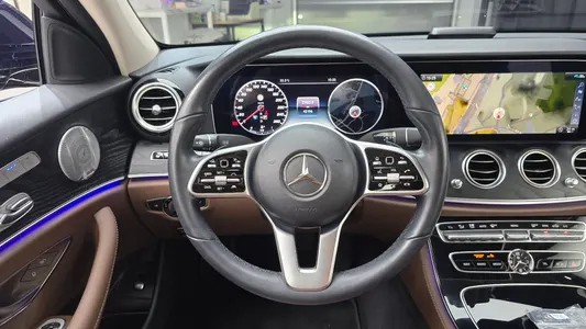 Mercedes-Benz E-Class W213 E300 2020 13