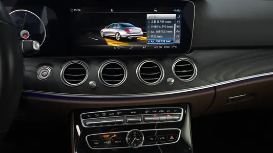 Mercedes-Benz E-Class W213 E300 2020 15