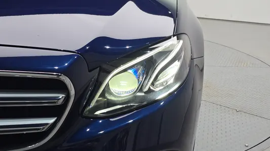 Mercedes-Benz E-Class W213 E300 2020 22