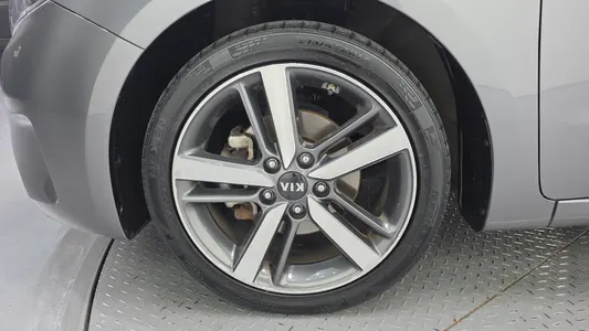 Kia K3 2016 5