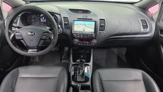 Kia K3 2016 7