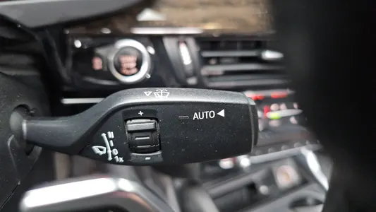 BMW X6 (F16) xDrive 30d 2017 28