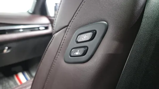 Cadillac 5 6.2 2022 33
