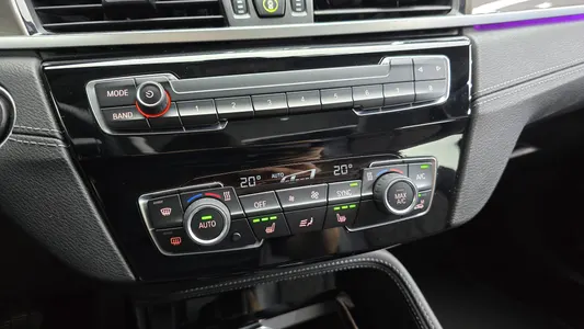 BMW X1 (F48) xDrive 18d xLine 2021 29