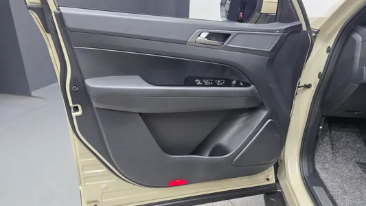 KG Mobility 렉스턴 스포츠 칸 2.2 4WD 2024 24
