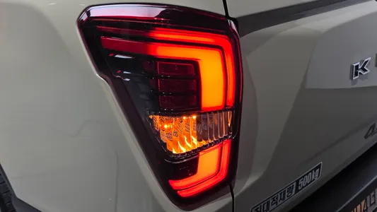 KG Mobility 렉스턴 스포츠 칸 2.2 4WD 2024 23